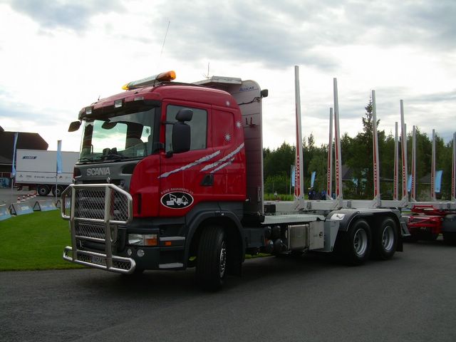 scania-skog02