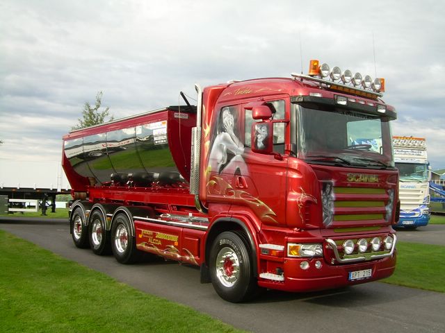 scania